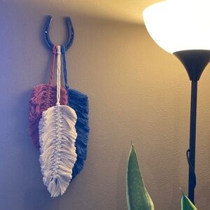 Handmade Macrame Feather Wall Hanging on Horseshoe